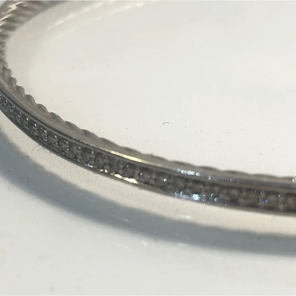 DAVID YURMAN Pave Outside Sterling Silver Bangle Bracelet. - Picture 3 of 10